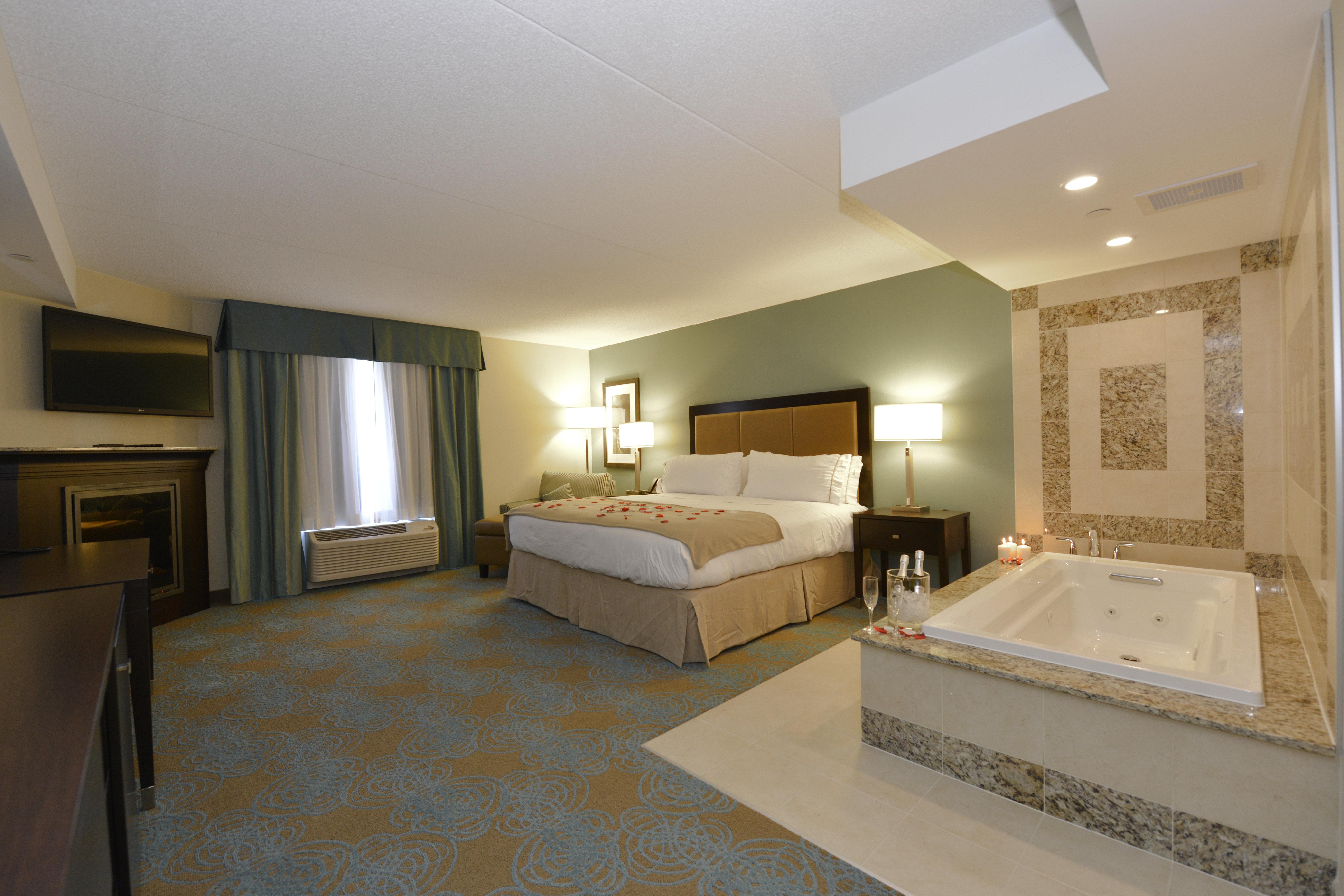Holiday Inn Express Hotel & Suites Waterloo - St. Jacobs Area By Ihg Eksteriør billede